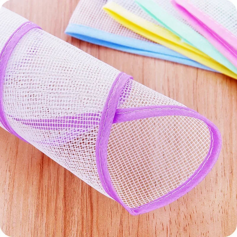 PressGuard – Heat Resistant Ironing Mesh Cloth Pad