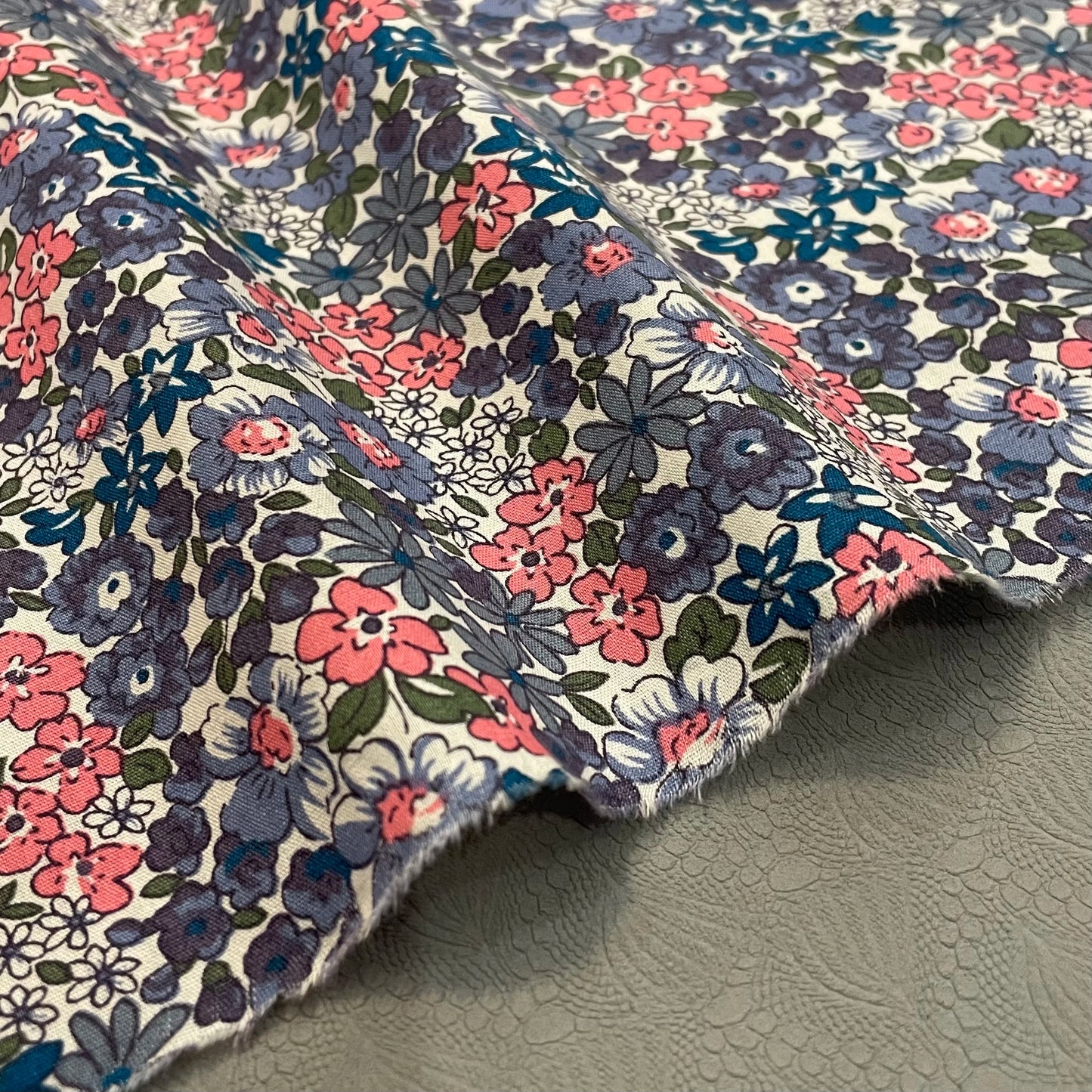 FloraLoom – Cotton Digital Print Fabric