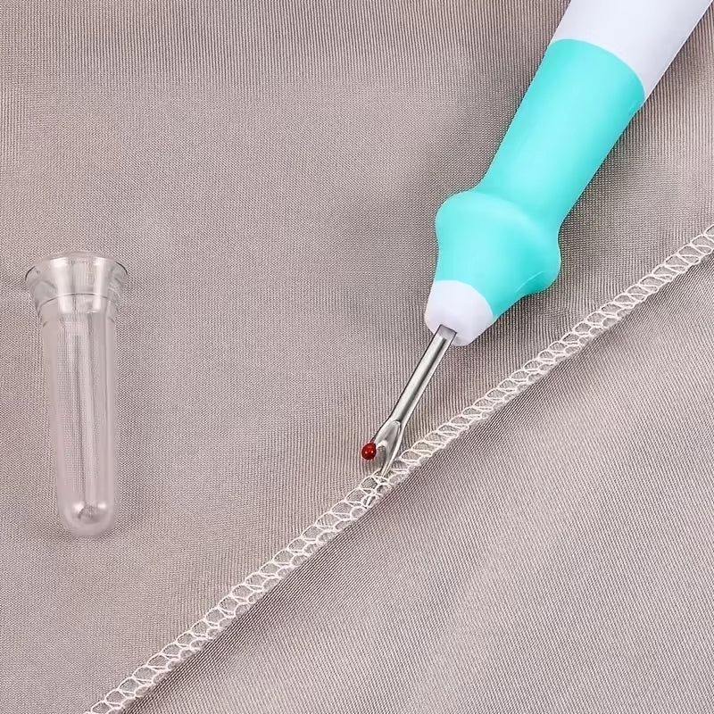 RipEase - Seam Ripper Silicone Grip